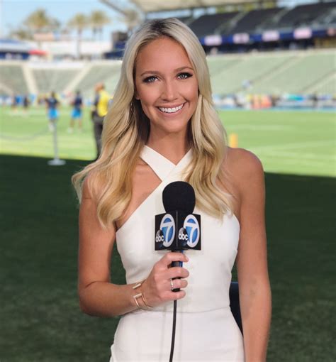 ashley brewer salary|Ashley Brewer’s (ABC 7) Wiki, Husband, Salary,。